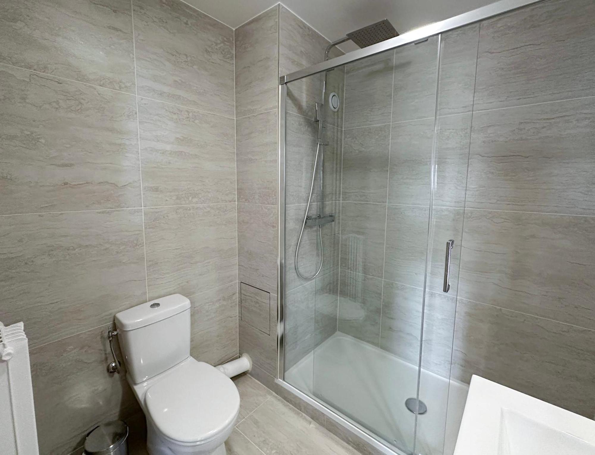 Brand-New Studio With Eiffel Tower View Paris Exterior photo